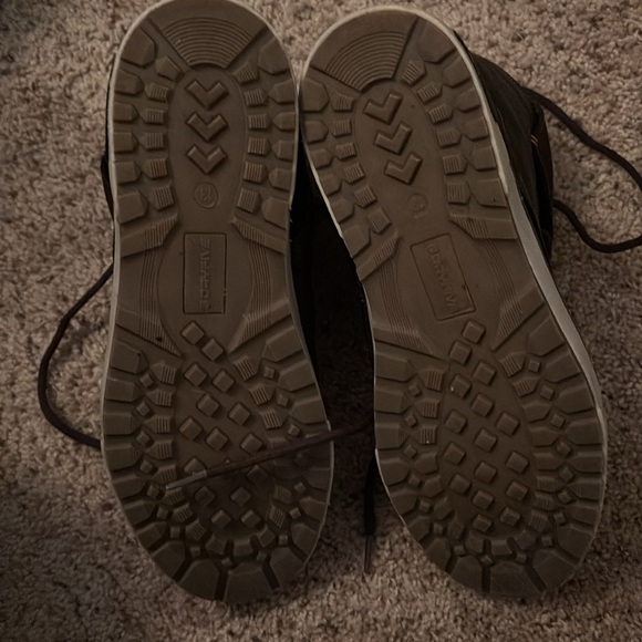 Men’s Boots - Picture 3 of 14